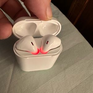 AirPods non branded